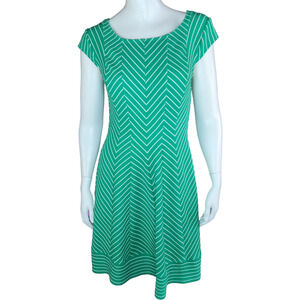 Robbie Bee Womens XS Green White Chevron Short Sleeve A-Line Midi Dress Spring